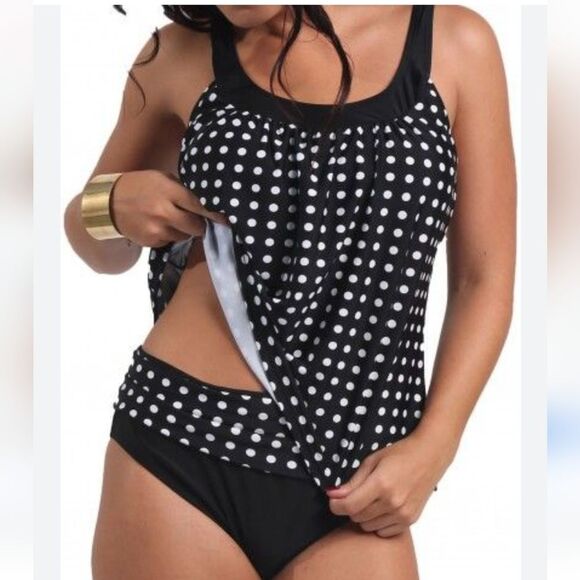 NWOT Woman's Polka Dot Swimming Suit Size S/M - Picture 1 of 8